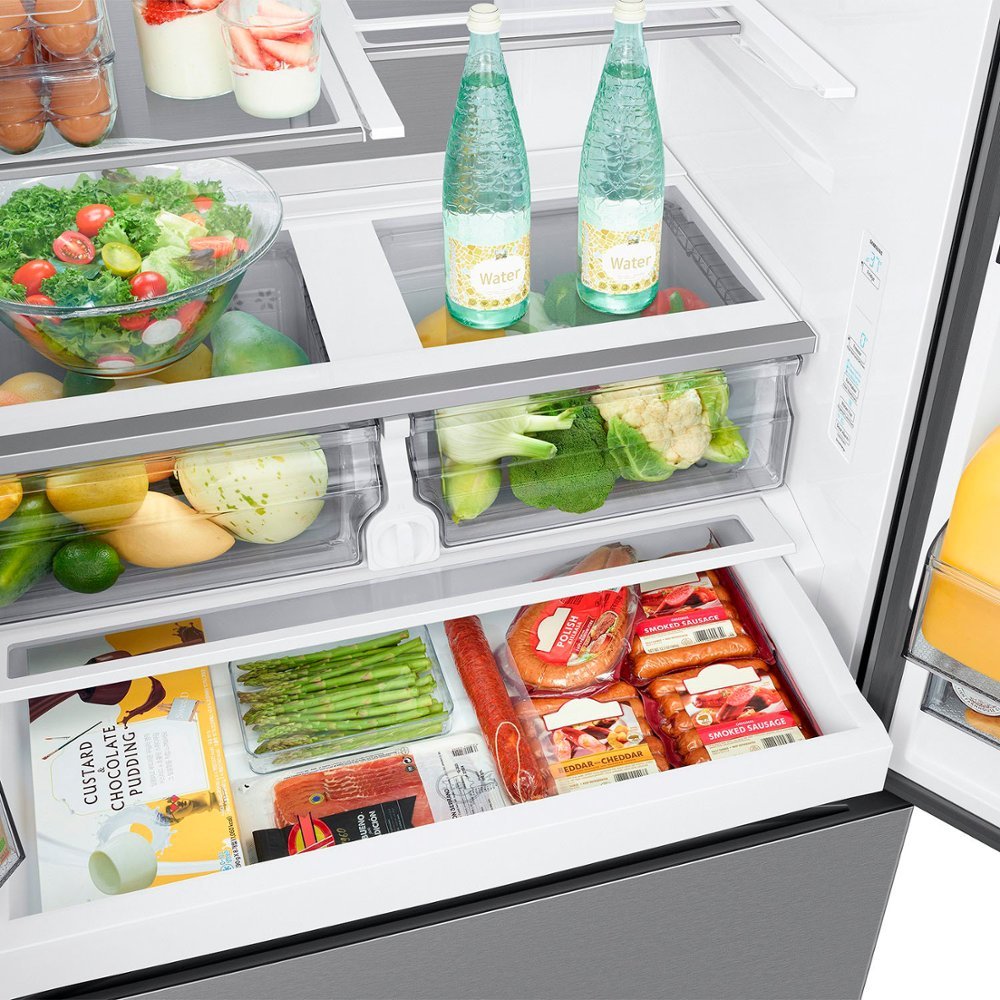 SAMSUNG RF32CG5900SRAA 30 cu. ft. Mega Capacity 3-Door French Door Refrigerator with Family Hub™